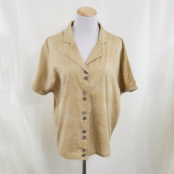 POL oversized short sleeve button down shirt tan paisley size small - Picture 1 of 5